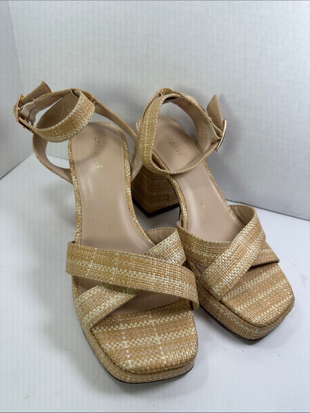 Indigo Rd Tan Beige Woven Plaid Platform Sandals Ankle Strap Women’s 8.5 neutral